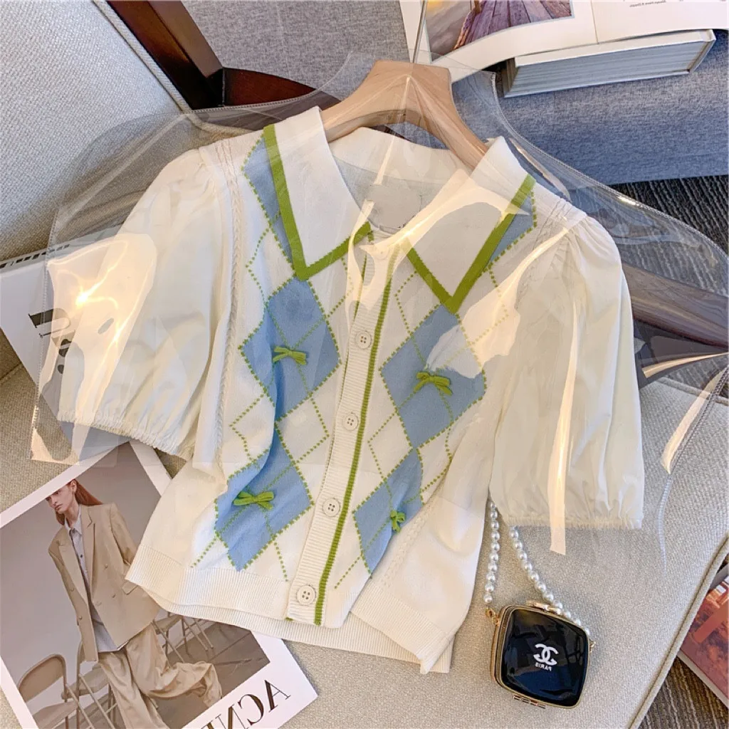 Delicate Plaid Knitted Splice Shirt Short Sleeve Summer Elegant Women's Fashion Label Tagless Line Korean Style Commute Shirt
Delicate Plaid Knitted Splice Shirt Short Sleeve Summer Elegant Women's Fashion Label Tagless Line Korean Style Commute Shirt