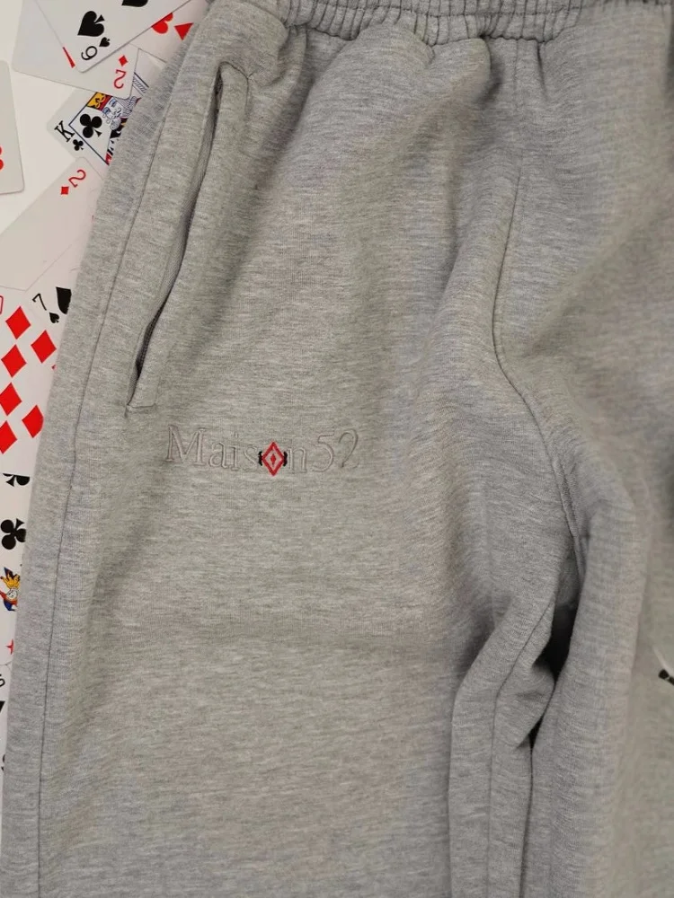 Casual Hip Hop Star Embroidery Series Wide Leg Pants Couple Loose Fit Teenagers Fake Two-Piece Pants Straight Tube Trousers 
Casual Hip Hop Star Embroidery Series Wide Leg Pants Couple Loose Fit Teenagers Fake Two-Piece Pants Straight Tube Trousers