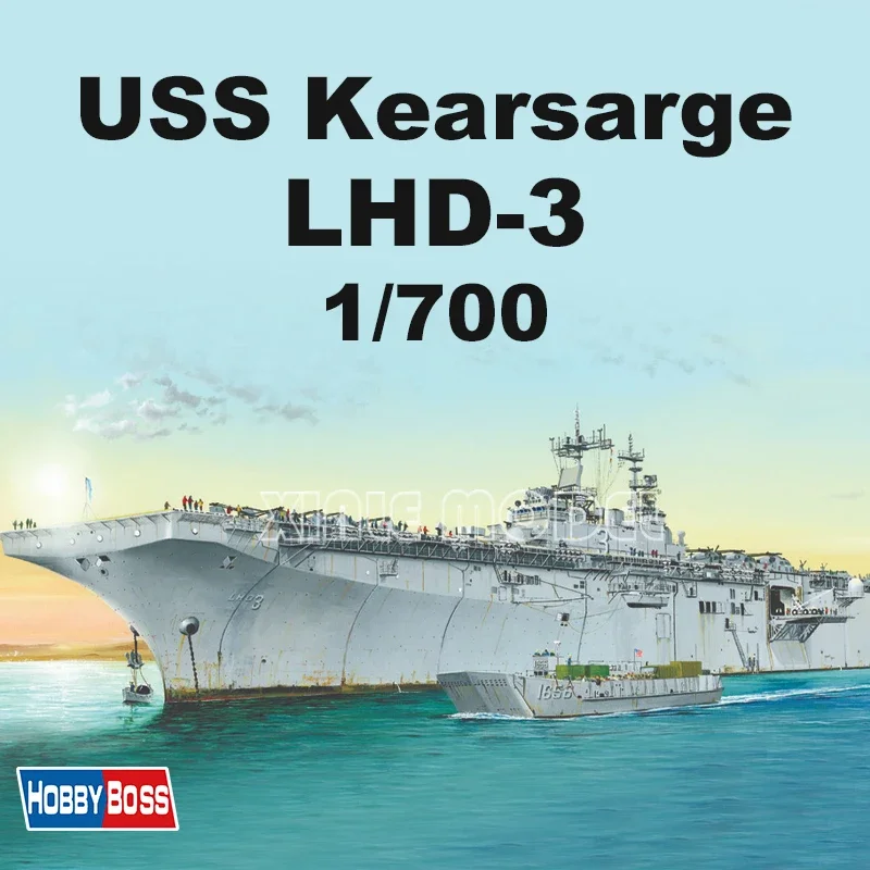 Пластиковый собранный комплект модели корабля Trumpeter 83404, штурмовой корабль-амфибии USS Chilsage HDTJ 1/700
Пластиковый собранный комплект модели корабля Trumpeter 83404, штурмовой корабль-амфибии USS Chilsage HDTJ 1/700