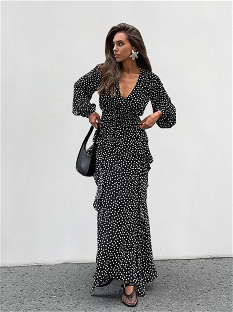 Fashion Polka Dot Black Dress Spring Clothing Women 2025 V-Neck Puff Sleeve Maxi Long Dresses Evening Party Club Dress Vestidos
Fashion Polka Dot Black Dress Spring Clothing Women 2025 V-Neck Puff Sleeve Maxi Long Dresses Evening Party Club Dress Vestidos