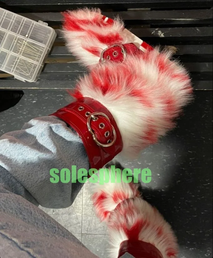 Lady Mix Color Red White Fur Calf Boots Low Platform Buckle Strap Vintage Cute Calf Boots Fall Fur Runway Gladiator Flats Boots
Lady Mix Color Red White Fur Calf Boots Low Platform Buckle Strap Vintage Cute Calf Boots Fall Fur Runway Gladiator Flats Boots