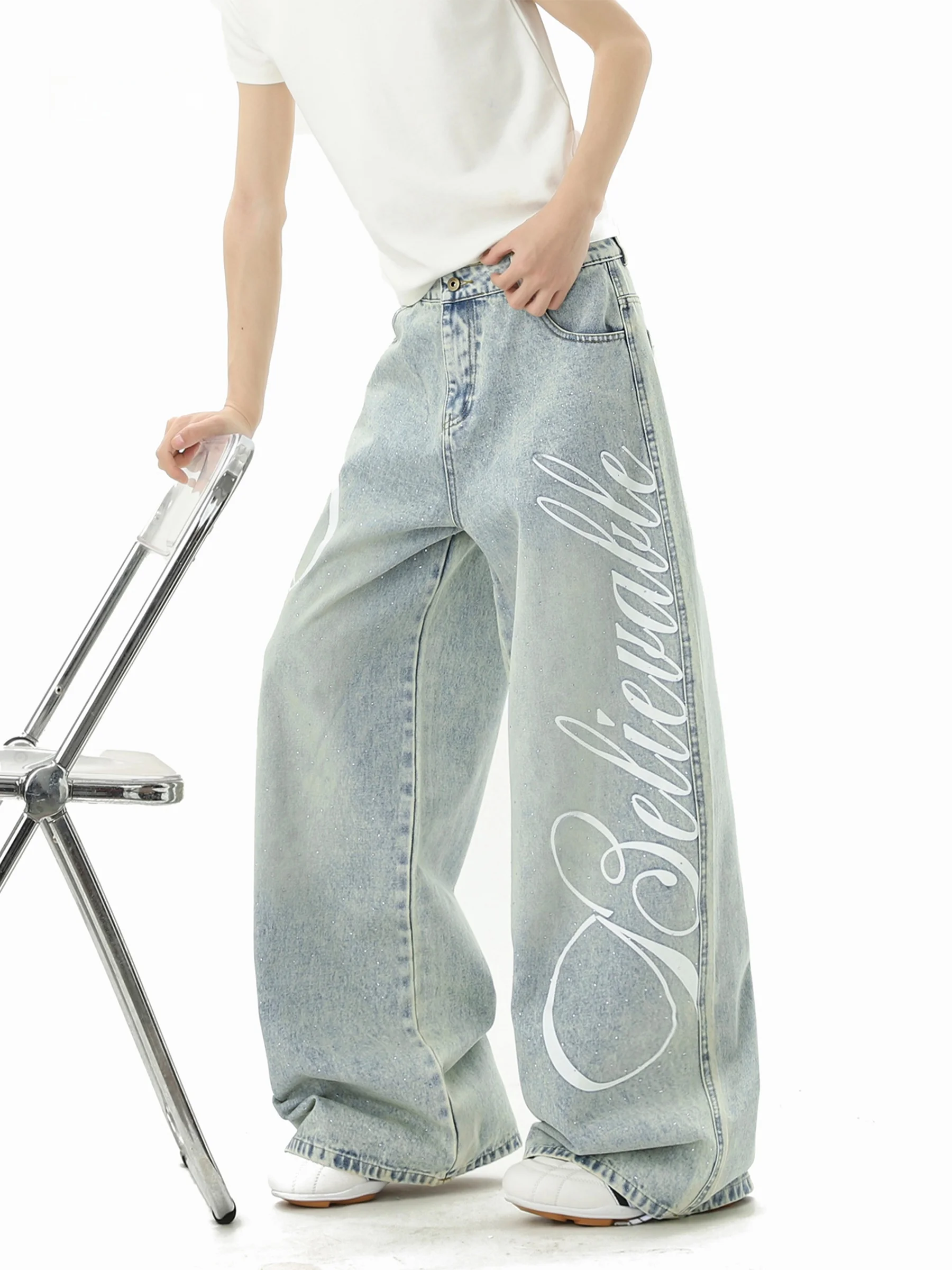 American Letter Print Rhinestone Denim Jeans Women's Men's Summer Washed Loose Wide Leg High Street Casual Knife Long Pants
American Letter Print Rhinestone Denim Jeans Women's Men's Summer Washed Loose Wide Leg High Street Casual Knife Long Pants