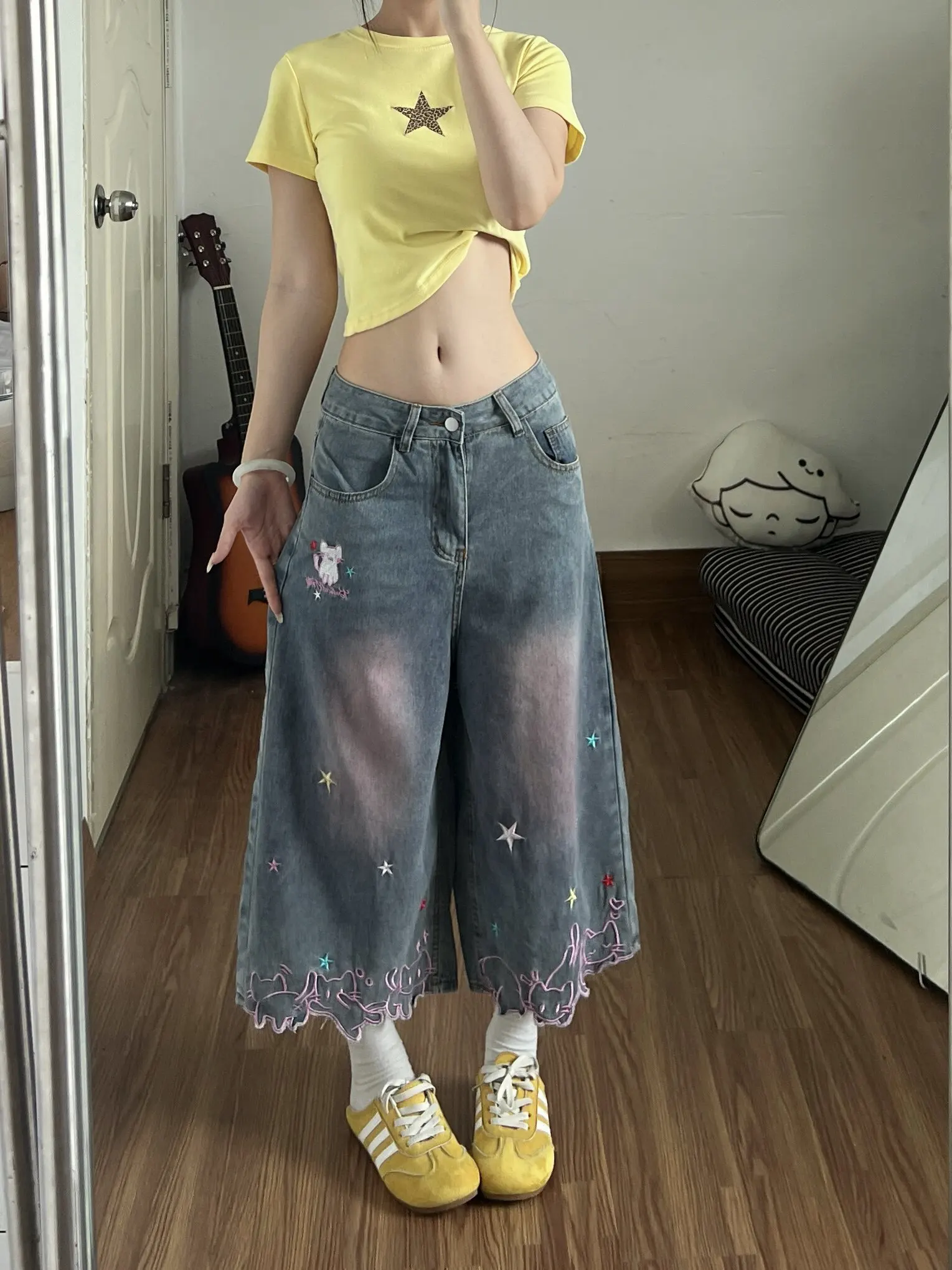 Slimming Effect Blue High Waist Straight Leg Jeans Embroidered Summer Casual Wide Leg Pants Women's Fashion
Slimming Effect Blue High Waist Straight Leg Jeans Embroidered Summer Casual Wide Leg Pants Women's Fashion