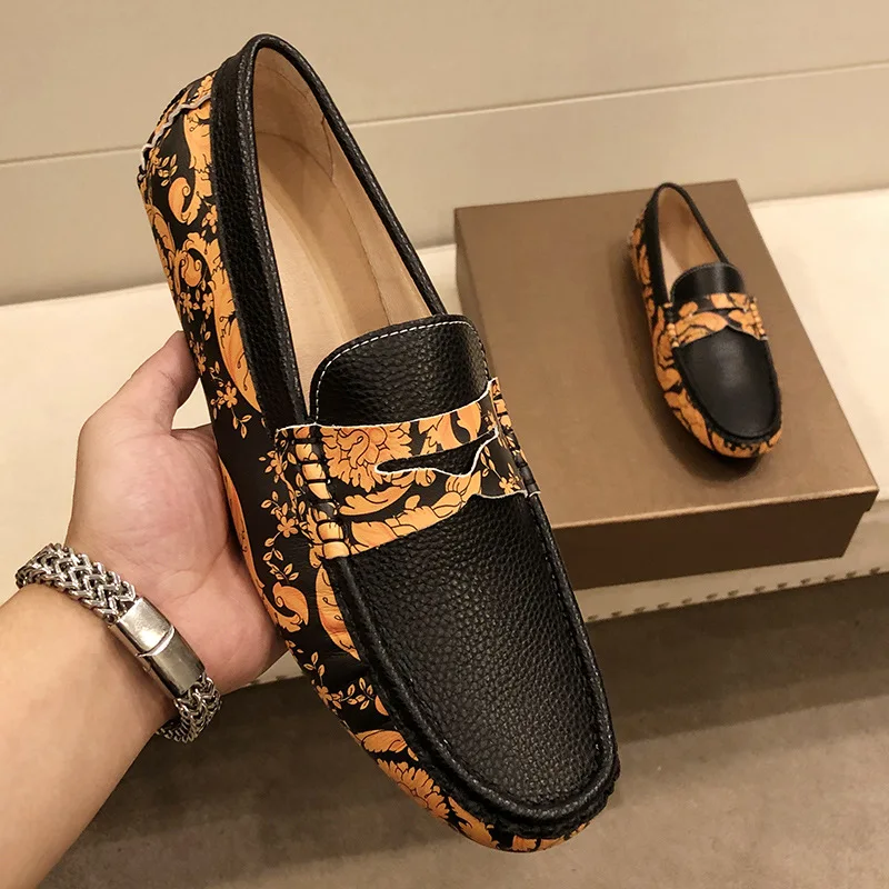 New handcrafted men's genuine leather soft-soled trendy and versatile casual leather shoes Loafers "SLIP ON" lazy shoes
New handcrafted men's genuine leather soft-soled trendy and versatile casual leather shoes Loafers "SLIP ON" lazy shoes