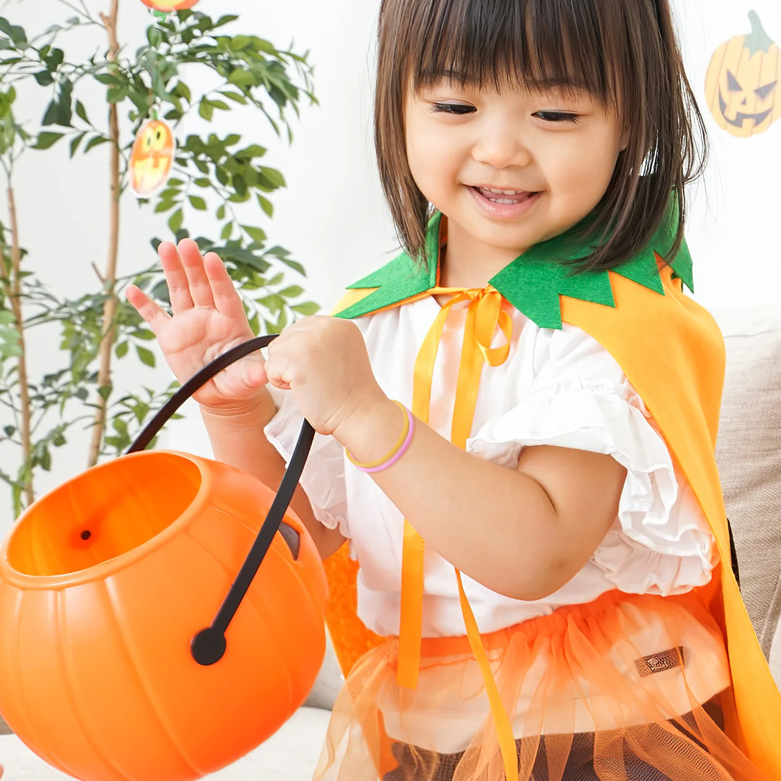 50 шт. светящихся в темноте силиконовых браслетов, светящиеся желейные браслеты для вечеринок, дней рождения, свадеб, аксессуары для создания веселой атмосферы
50 шт. светящихся в темноте силиконовых браслетов, светящиеся желейные браслеты для вечеринок, дней рождения, свадеб, аксессуары для создания веселой атмосферы