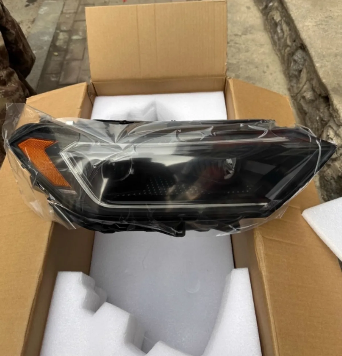 Передняя фара для Volkswagen vw Sagitar 19-24, дневные ходовые огни Plug and Play, DRL, фара дальнего света, указатель поворота
Передняя фара для Volkswagen vw Sagitar 19-24, дневные ходовые огни Plug and Play, DRL, фара дальнего света, указатель поворота