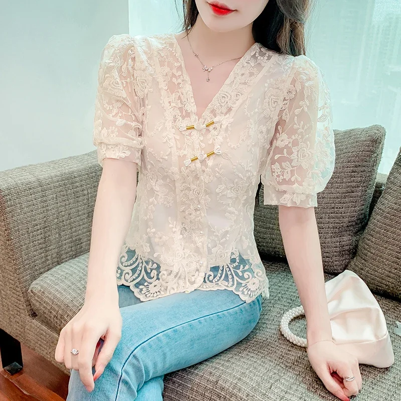 2023 Summer Vintage Women V Neck Lace Beige Top Shirt , Woman Casual Clothes Short Lantern Sleeve Tops Shirts
2023 Summer Vintage Women V Neck Lace Beige Top Shirt , Woman Casual Clothes Short Lantern Sleeve Tops Shirts