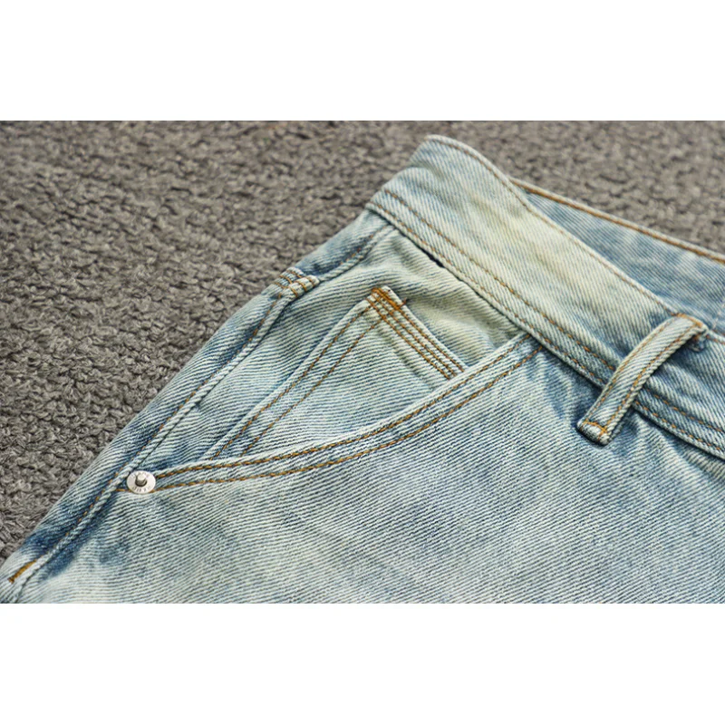 Весенне-летние свободные прямые джинсы в корейском стиле в стиле ретро с раскрашенными чернилами в горошек для мужчин, простые молодежные брюки
Весенне-летние свободные прямые джинсы в корейском стиле в стиле ретро с раскрашенными чернилами в горошек для мужчин, простые молодежные брюки