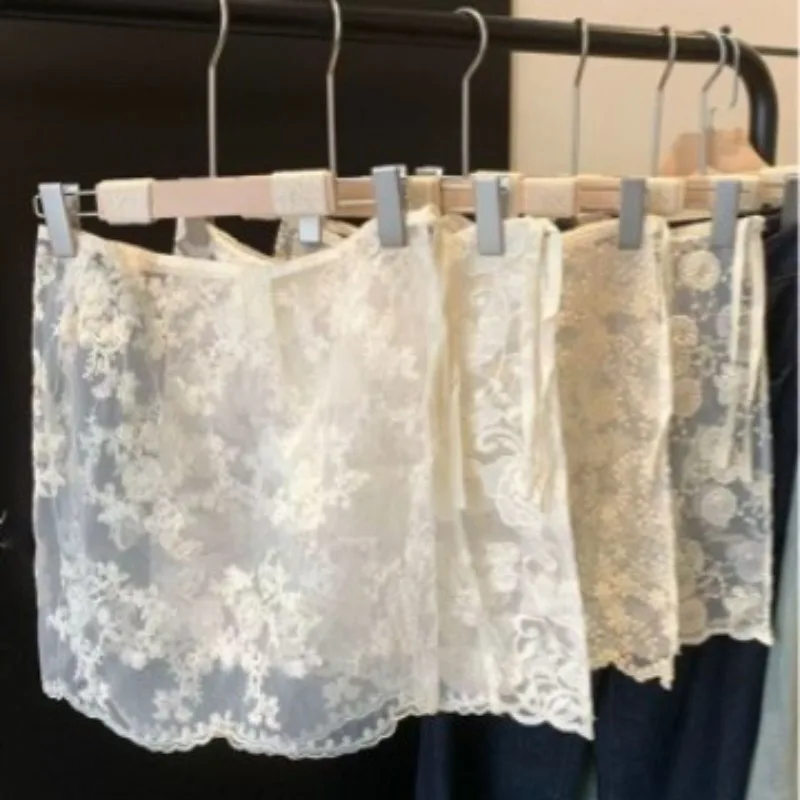 Tulle Skirt Overlay Heavy Embroidery Hip Cover Slimming Panel for Jeans Women Premium Elegant Versatile Lightweight Daily Wear
Tulle Skirt Overlay Heavy Embroidery Hip Cover Slimming Panel for Jeans Women Premium Elegant Versatile Lightweight Daily Wear