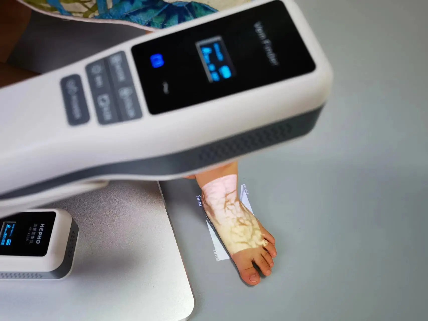 Top Sell Hf- 410a Best Vein Finder Medical Machine Multiple Sizes Portable Infrared-Vein Finder for Beauty-Salon
Top Sell Hf- 410a Best Vein Finder Medical Machine Multiple Sizes Portable Infrared-Vein Finder for Beauty-Salon