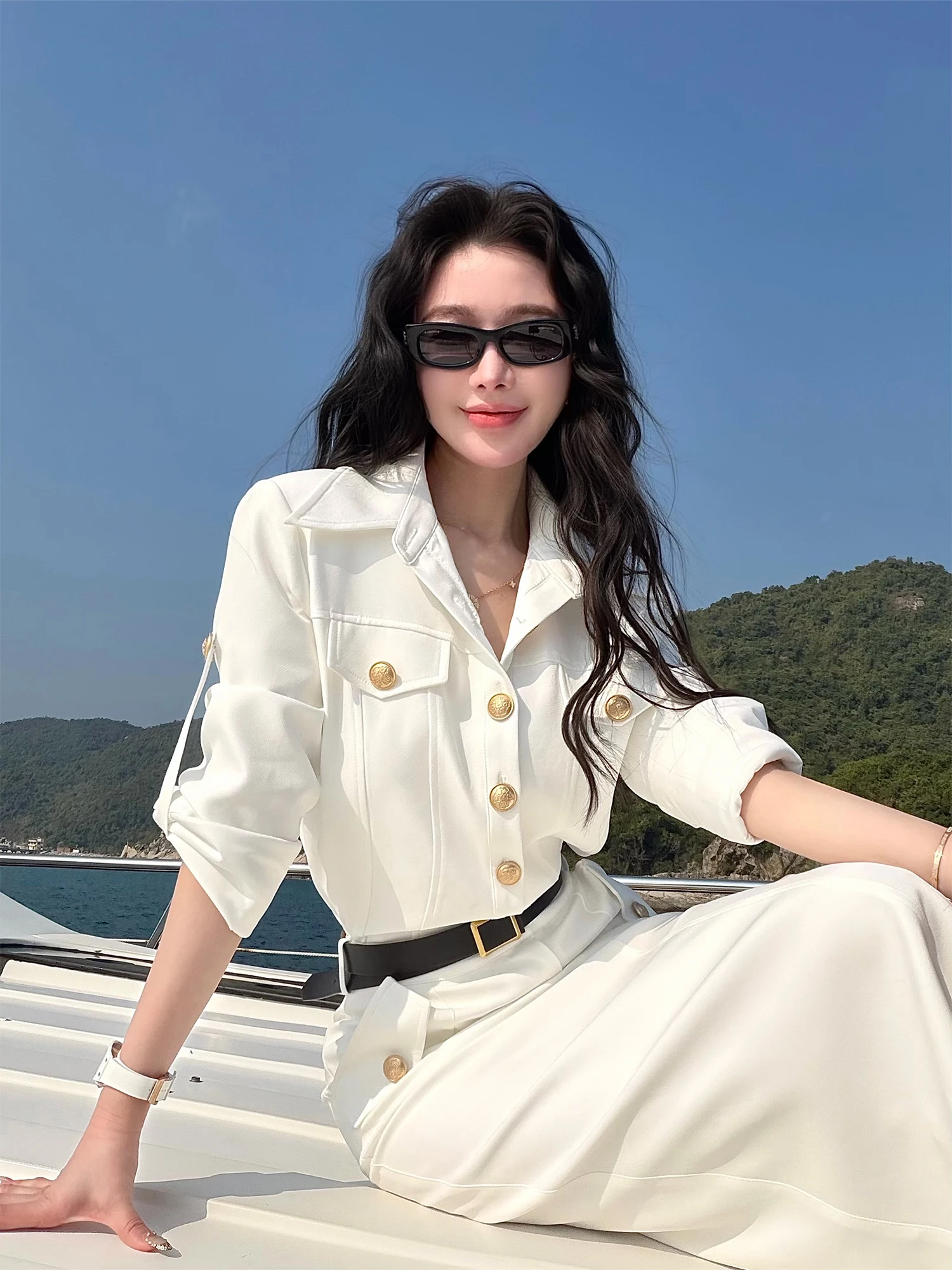 LADIESFIRST Spring New Long Sleeve Design Turn-down Collar Dress Elegant Feel Standard Fit A-Line Silhouette Commute Ready
LADIESFIRST Spring New Long Sleeve Design Turn-down Collar Dress Elegant Feel Standard Fit A-Line Silhouette Commute Ready