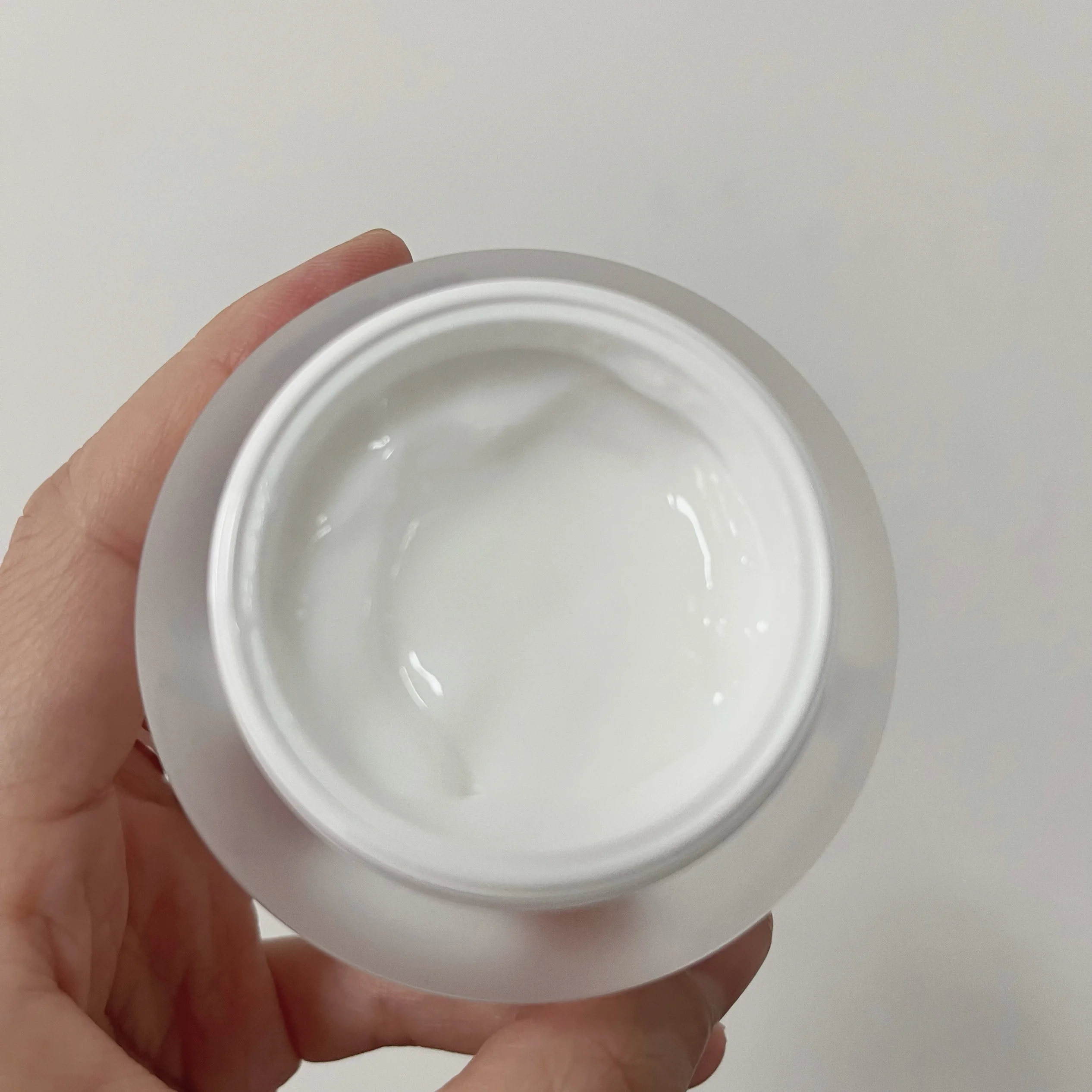 Ilso Bomb Water Pudding Cr Neuro Cerde Repairing Moisturizing Refreing Gentle Facial Cr Корейский инструмент Beau
Ilso Bomb Water Pudding Cr Neuro Cerde Repairing Moisturizing Refreing Gentle Facial Cr Корейский инструмент Beau