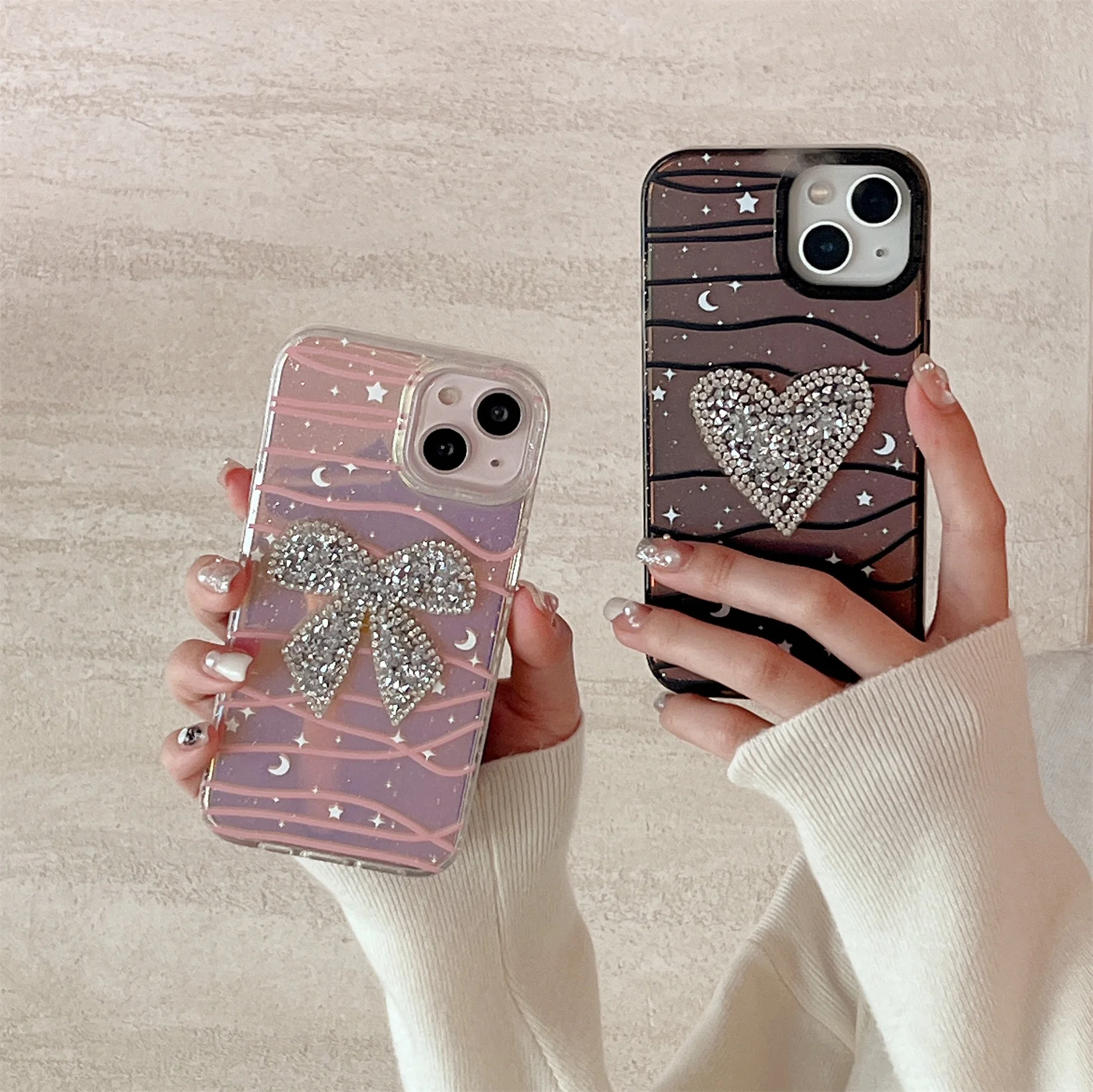 INS Starry Sky Stripe Korean Luxury Rhinestone Heart Bow Case for iPhone 15 14 13 Pro Max Shockproof Back Cover For Girl Gift
INS Starry Sky Stripe Korean Luxury Rhinestone Heart Bow Case for iPhone 15 14 13 Pro Max Shockproof Back Cover For Girl Gift
