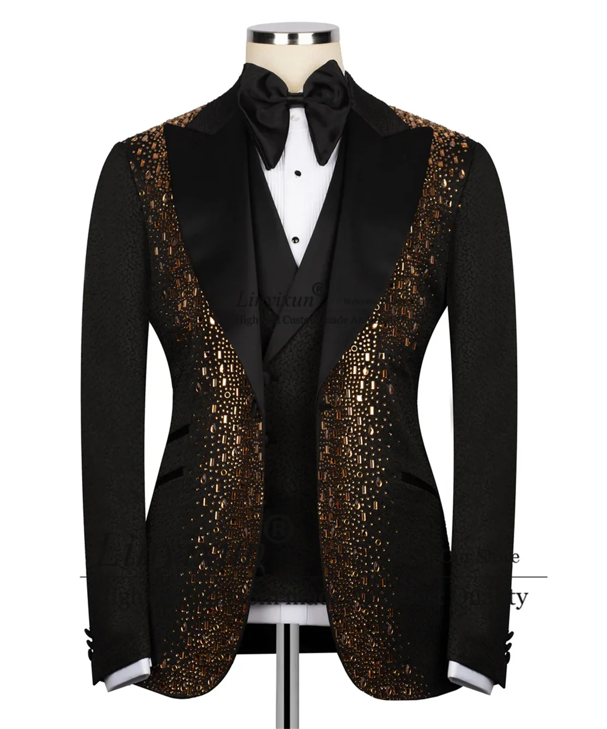 Stuning Gem Crystals Men Suits Peaked Lapel Groom Tuxedos 3 Pieces Sets Wedding Prom Blazers Customized Slim trajes para hombre
Stuning Gem Crystals Men Suits Peaked Lapel Groom Tuxedos 3 Pieces Sets Wedding Prom Blazers Customized Slim trajes para hombre