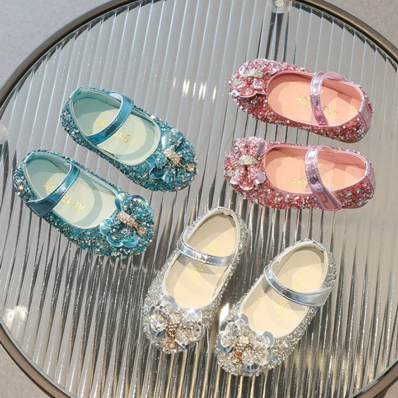 Girls Diamond Princess Shoe2026 Spring Autumn Korean Edition Sweet Bow Soft Single Shoe Fashion Girl Anti Slip Dress Party Shoes
Girls Diamond Princess Shoe2026 Spring Autumn Korean Edition Sweet Bow Soft Single Shoe Fashion Girl Anti Slip Dress Party Shoes