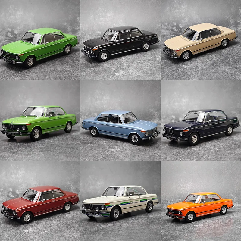 KK Литой под давлением масштаб 1:18 L2002Tii/1602/1502/Alpina винтажный автомобиль из сплава, имитация модели автомобиля, коллекция сувениров, статические украшения для шоу
KK Литой под давлением масштаб 1:18 L2002Tii/1602/1502/Alpina винтажный автомобиль из сплава, имитация модели автомобиля, коллекция сувениров, статические украшения для шоу