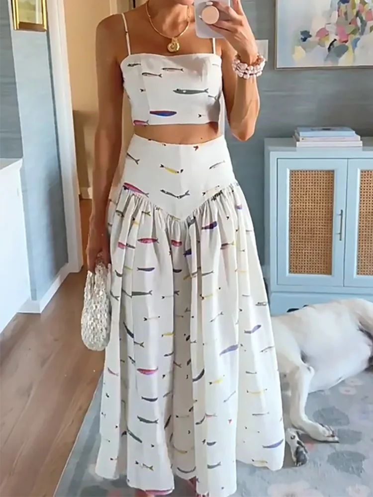 Lady Summer Pattern Printed Beach Outfit New 2025 Fashion Hollow Sleeveless Sling 2pc Set Elegant Pleated Long Skirt Party Suit
Lady Summer Pattern Printed Beach Outfit New 2025 Fashion Hollow Sleeveless Sling 2pc Set Elegant Pleated Long Skirt Party Suit