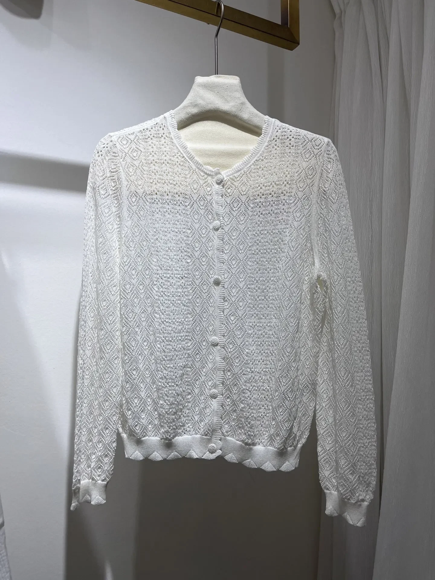 Geometric Hollow Out Women Knitted Cardigan Round Neck Long Sleeve Single Breasted Casual Female Sweater
Geometric Hollow Out Women Knitted Cardigan Round Neck Long Sleeve Single Breasted Casual Female Sweater