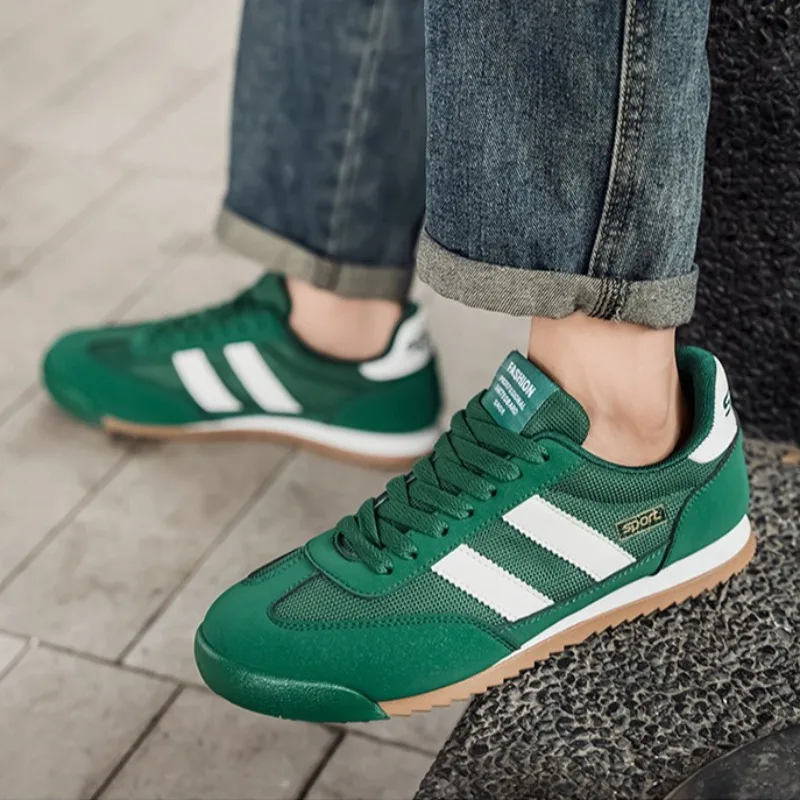 Fashion Men's Shoes Trend Lightweight Men's Sneakers and Casual Shoes Soft Sole Comfortabl Running Shoes for Men Tenis Masculino
Fashion Men's Shoes Trend Lightweight Men's Sneakers and Casual Shoes Soft Sole Comfortabl Running Shoes for Men Tenis Masculino