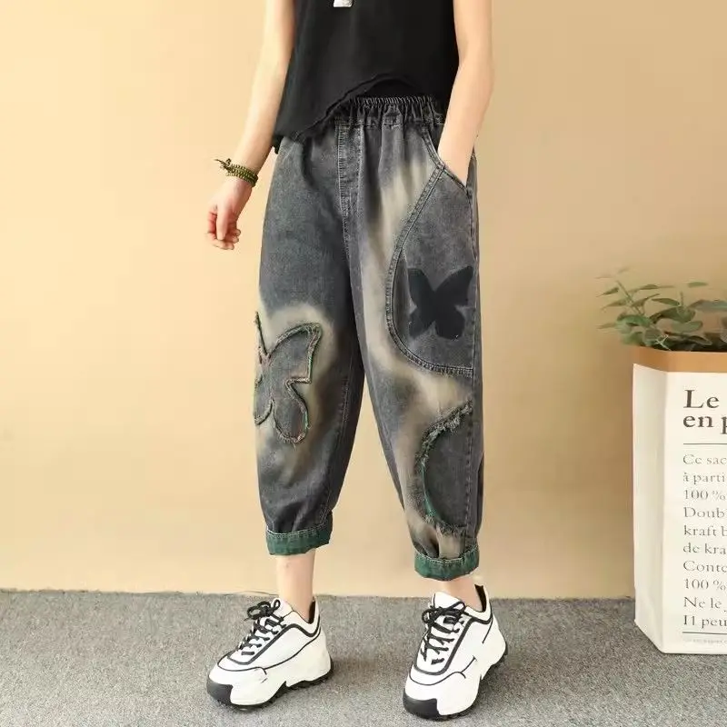 Retro Jeans Women Spring Autumn New National Style Four-leaf Patch Denim Pants Female Stitching Hem Nine Harlan Cowboy Trousers
Retro Jeans Women Spring Autumn New National Style Four-leaf Patch Denim Pants Female Stitching Hem Nine Harlan Cowboy Trousers