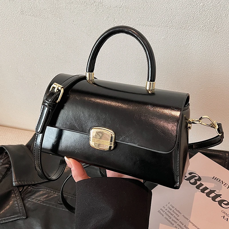 Designer Luxury Short Handle Tote Women Solid Pu Leather Handbag Lady Brand Flap Shoulder Messenger Bags Small Square Sac A Main
Designer Luxury Short Handle Tote Women Solid Pu Leather Handbag Lady Brand Flap Shoulder Messenger Bags Small Square Sac A Main