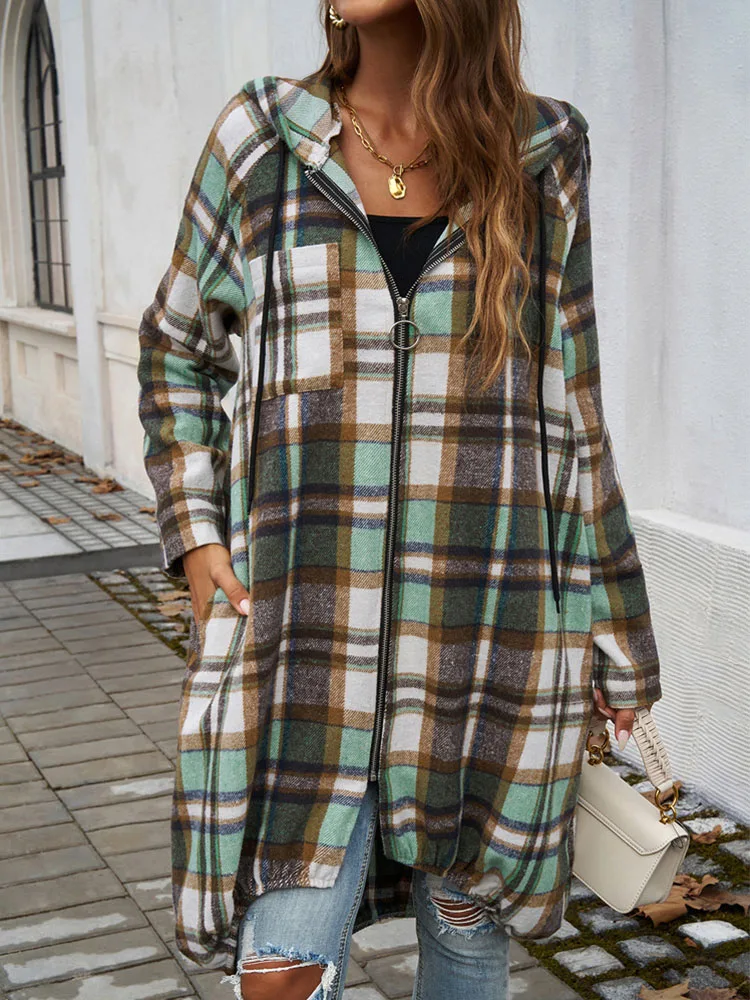 Autumn and winter women's fashion casual loose contrast color plaid loose version of the trend zipper hooded coat
Autumn and winter women's fashion casual loose contrast color plaid loose version of the trend zipper hooded coat