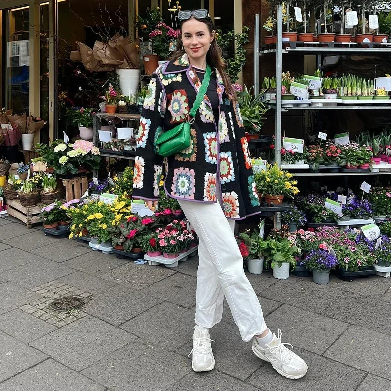 Casual Floral Printed Women Jacket Loose Button Long Sleeve Cardigan Outerwears High Street All Match Jacket Female Autumn Top
Casual Floral Printed Women Jacket Loose Button Long Sleeve Cardigan Outerwears High Street All Match Jacket Female Autumn Top