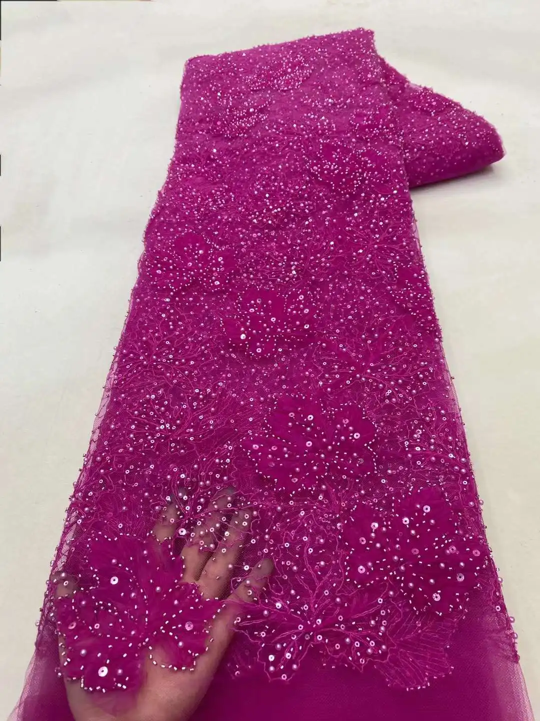 Latest French Tulle Beaded Sequins Lace Fabric 5 Yards 2024 High Quality Nigerian African Lace Fabric For Wedding Party Dresses
Latest French Tulle Beaded Sequins Lace Fabric 5 Yards 2024 High Quality Nigerian African Lace Fabric For Wedding Party Dresses