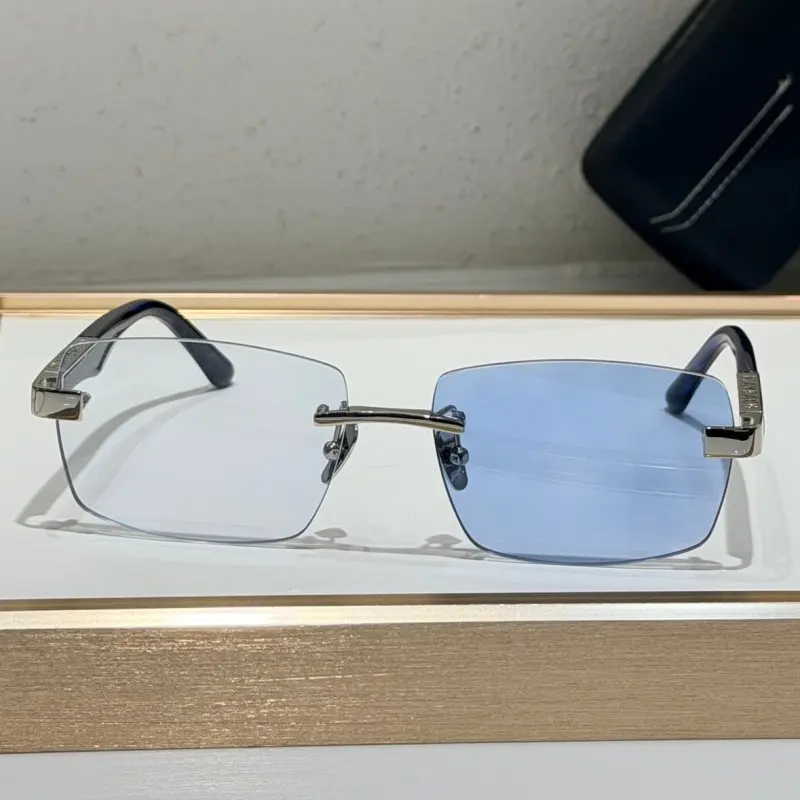 Luxury Rimless Photochromic Sunglasses Golden and Acetate Temple Auto Darkening Lenses UV400 Premium Men and Women Eyewear
Luxury Rimless Photochromic Sunglasses Golden and Acetate Temple Auto Darkening Lenses UV400 Premium Men and Women Eyewear