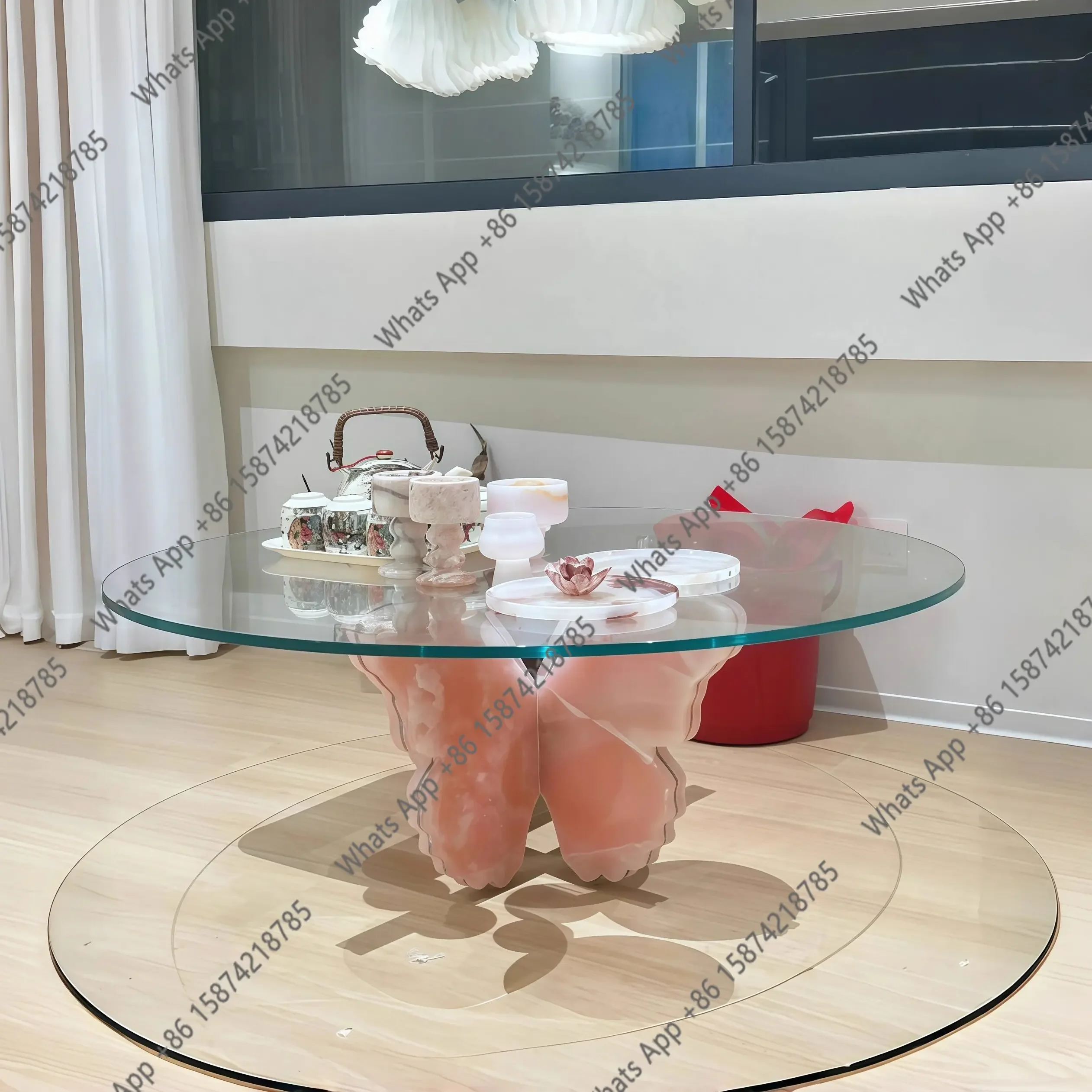 N65 Natural powder crystal butterfly glass coffee table designer high-end villa home living room coffee table
N65 Natural powder crystal butterfly glass coffee table designer high-end villa home living room coffee table