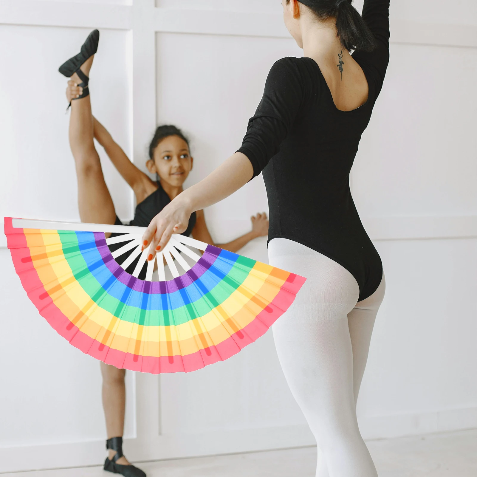 Rainbow Fan Portable Lightweight Foldable Dance Fans Women Bridal Wedding Oxford Cloth Handheld Cooling Outdoor Travel Office
Rainbow Fan Portable Lightweight Foldable Dance Fans Women Bridal Wedding Oxford Cloth Handheld Cooling Outdoor Travel Office