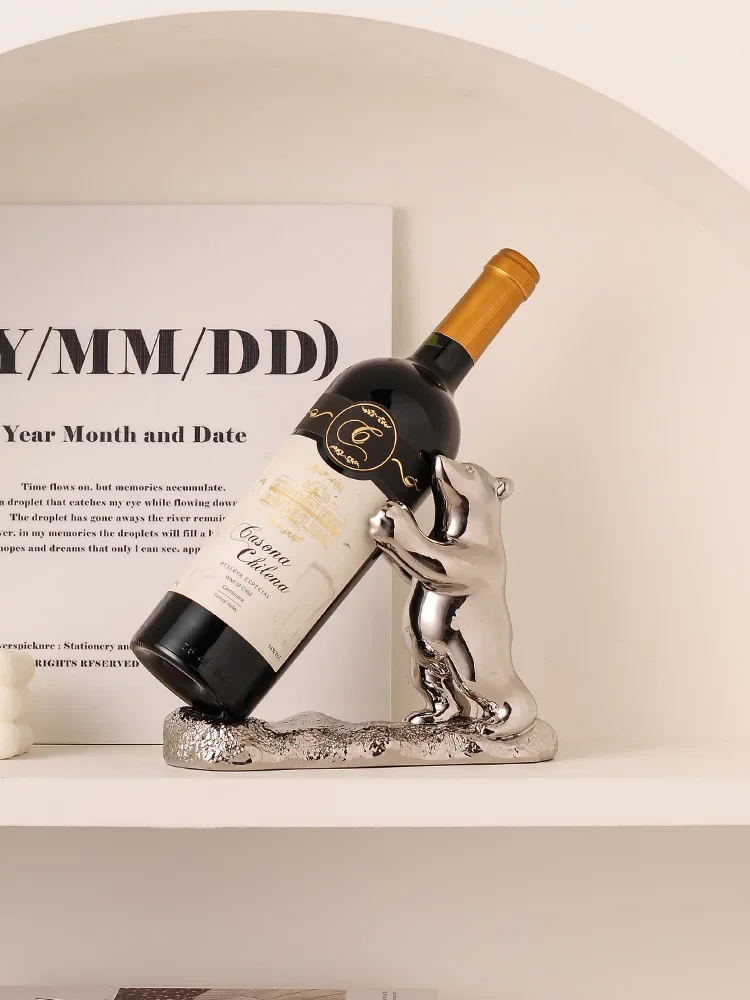 Creative polar bear red wine rack, simple modern home accessories, living room entrance wine cabinet, red wine bottle holder
Creative polar bear red wine rack, simple modern home accessories, living room entrance wine cabinet, red wine bottle holder