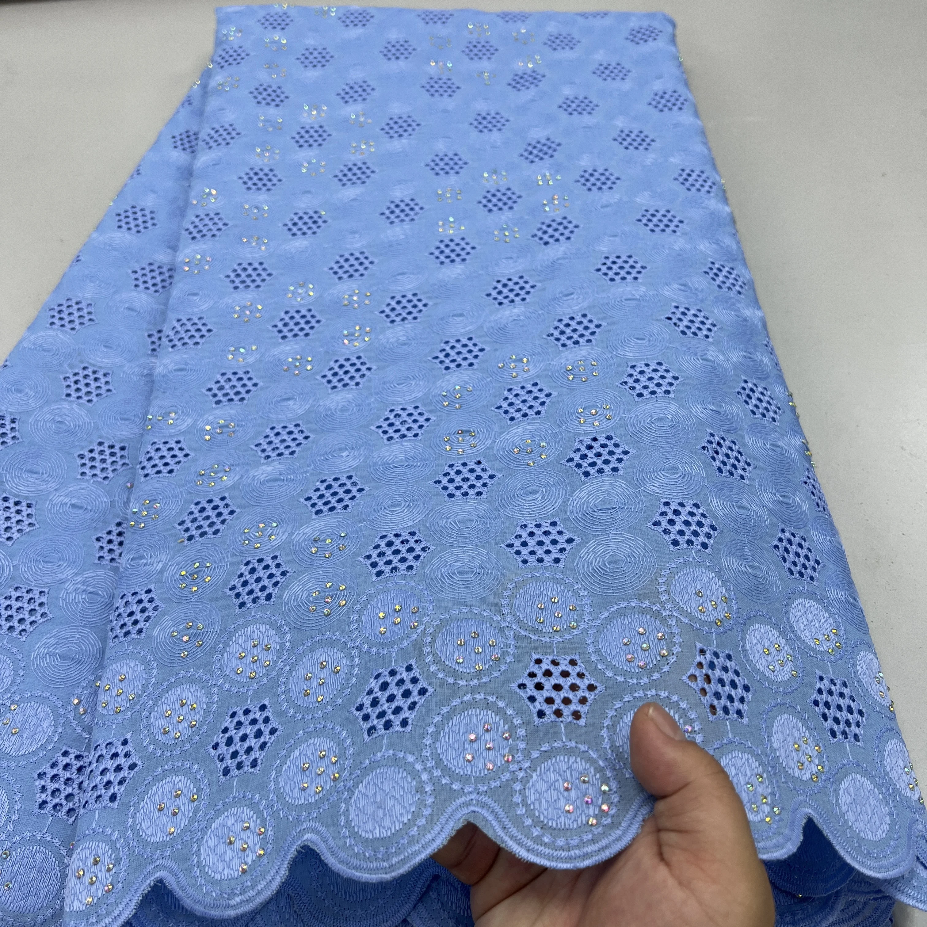 5 yards Swiss Dry Lace Fabric with Beads Embroidery African Cotton Lace Popular Dubai Style for Women Party Dress TV5-502-2
5 yards Swiss Dry Lace Fabric with Beads Embroidery African Cotton Lace Popular Dubai Style for Women Party Dress TV5-502-2
