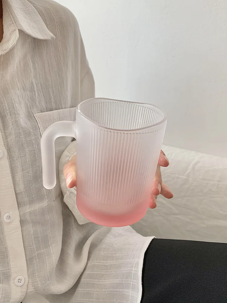 Gradient Color Vertical Stripe Glass Cup With Handle Coffee Cup Home Girly Heart Frosted Mug Glass Cup Breakfast Milk Oats Cup
Gradient Color Vertical Stripe Glass Cup With Handle Coffee Cup Home Girly Heart Frosted Mug Glass Cup Breakfast Milk Oats Cup