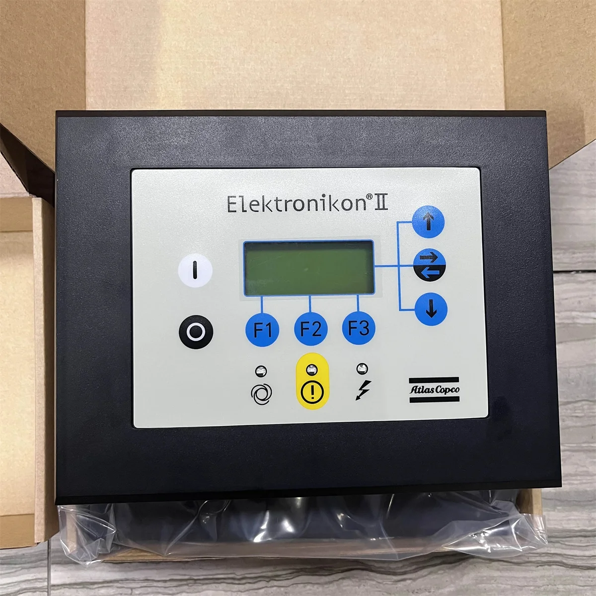 1900071012 1900071102 Замена электронной панели контроллера ПЛК для Atlas Copco
1900071012 1900071102 Замена электронной панели контроллера ПЛК для Atlas Copco