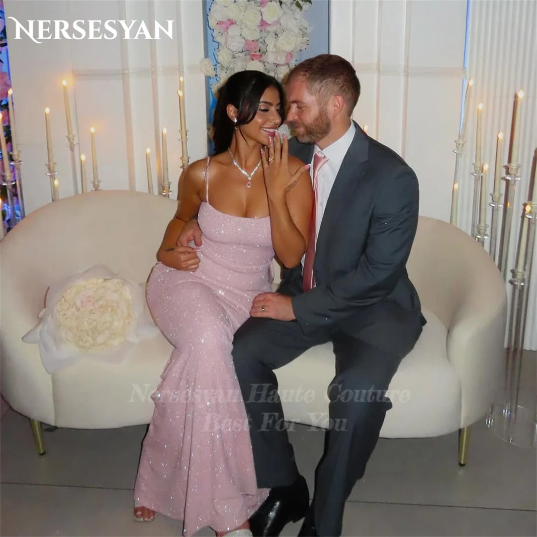 Nersesyan Pink Glitter Mermaid Evening Dresses Bow Ribbons Sequin Formal Dress Spaghetti Straps Engagement Party Gown Customized
Nersesyan Pink Glitter Mermaid Evening Dresses Bow Ribbons Sequin Formal Dress Spaghetti Straps Engagement Party Gown Customized