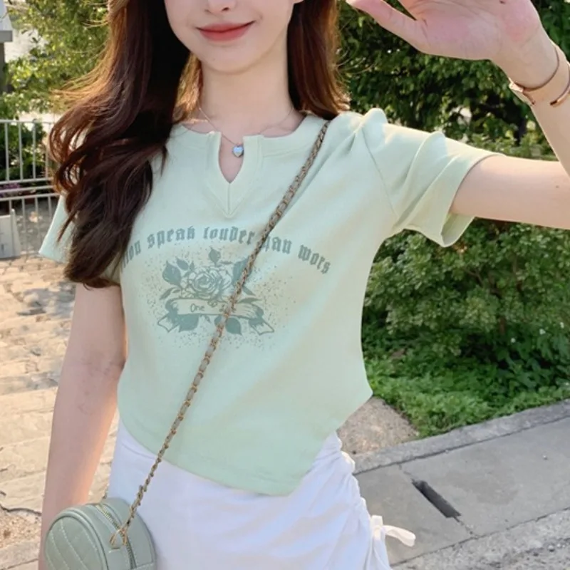 Women's Summer V-Neck Pullover Letter Cartoon Geometric Pattern Printed Short Sleeve T-shirt Fashion Office Lady Vintage Tops
Women's Summer V-Neck Pullover Letter Cartoon Geometric Pattern Printed Short Sleeve T-shirt Fashion Office Lady Vintage Tops