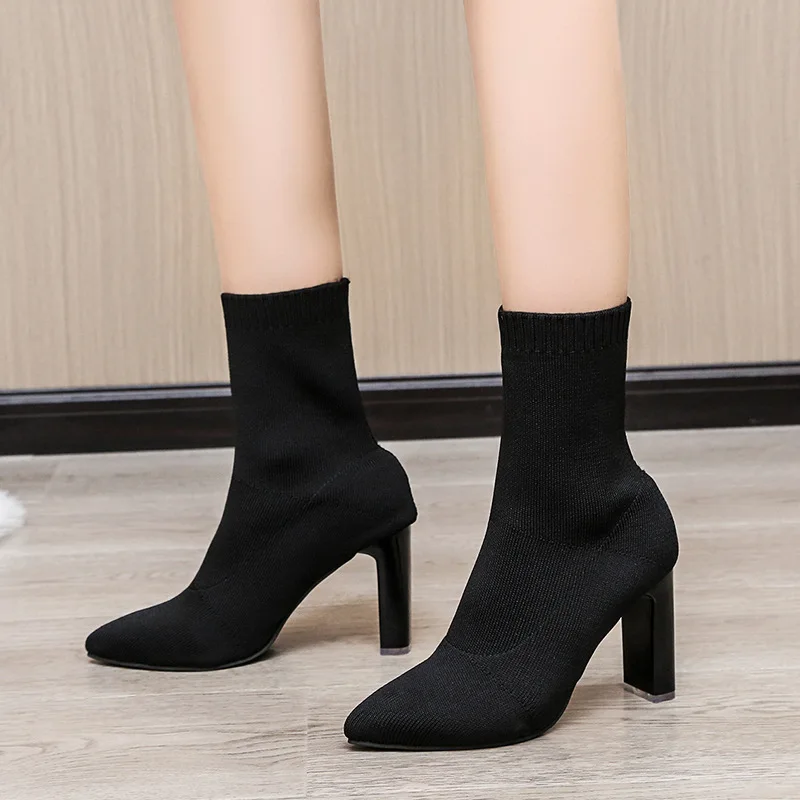 2026 European and American Pointed-toe Elastic Boots for Women in Autumn, Large-sized High-heeled Short Boots with Thick Heels
2026 European and American Pointed-toe Elastic Boots for Women in Autumn, Large-sized High-heeled Short Boots with Thick Heels