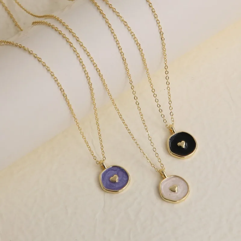 Metal Copper Drop Pearl Round Heart Shaped Pendant for Women Vintage Gold Color Heart Clavicle Chain Romantic Necklace Jewelry
Metal Copper Drop Pearl Round Heart Shaped Pendant for Women Vintage Gold Color Heart Clavicle Chain Romantic Necklace Jewelry