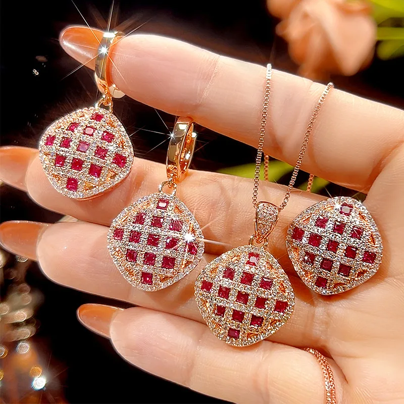 Popular jewelry set with gold-plated copper base and red corundum squares, high-end light luxury for women
Popular jewelry set with gold-plated copper base and red corundum squares, high-end light luxury for women