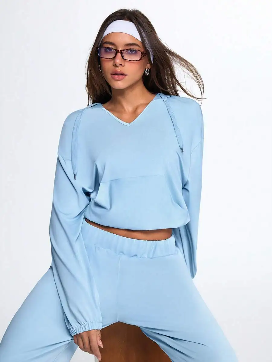 Women Light Blue Two Piece Lounge Set Long Sleeve Crop Hoodie Wide Leg Pants Casual Drawstring Sweatsuit
Women Light Blue Two Piece Lounge Set Long Sleeve Crop Hoodie Wide Leg Pants Casual Drawstring Sweatsuit
