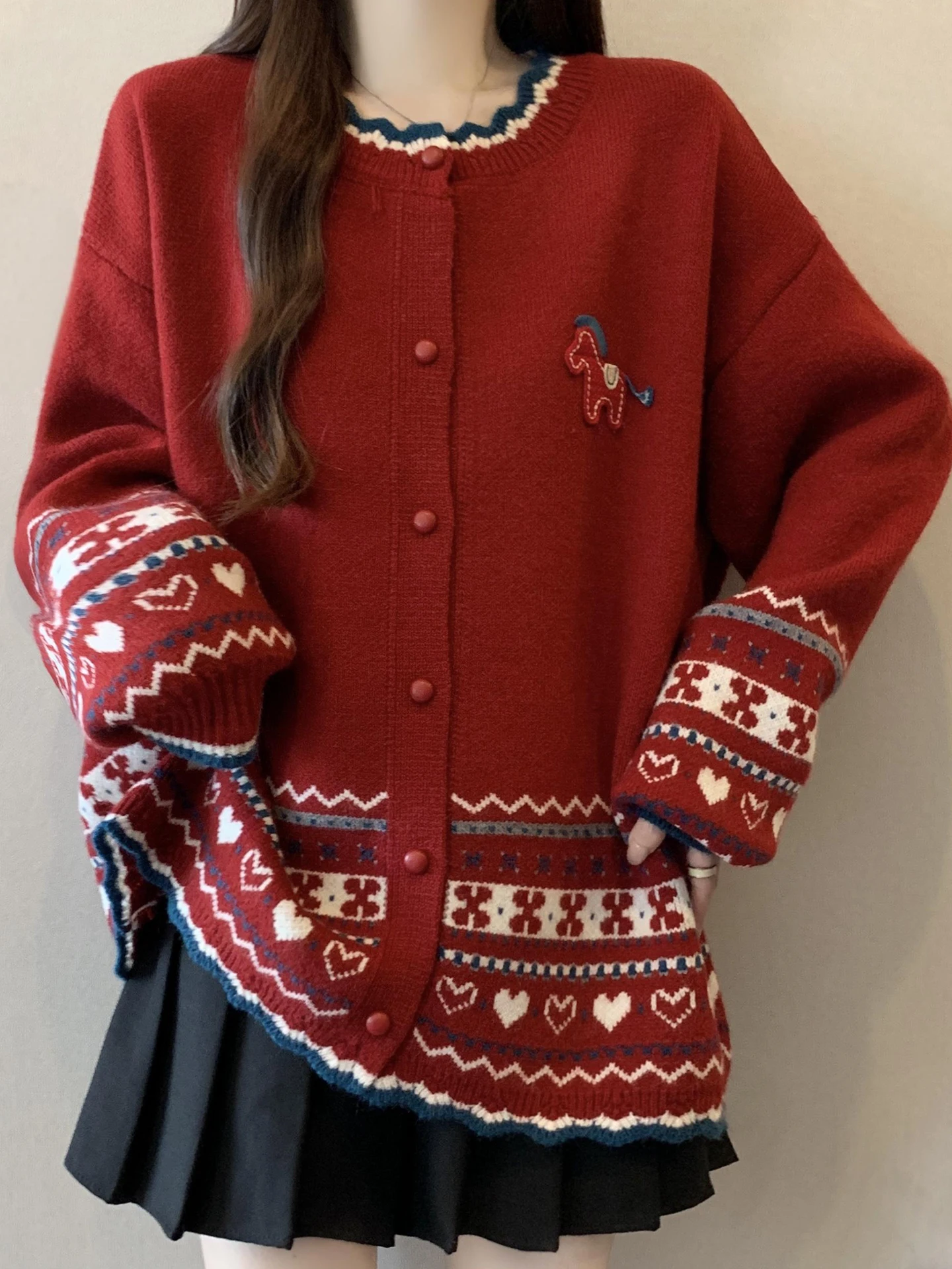 Ladies Oversized Knitted Fair Isle Sweater Coat Red Luy Year Design Autumn Winter Comfortable Loose Long Cardigan for Women
Ladies Oversized Knitted Fair Isle Sweater Coat Red Luy Year Design Autumn Winter Comfortable Loose Long Cardigan for Women