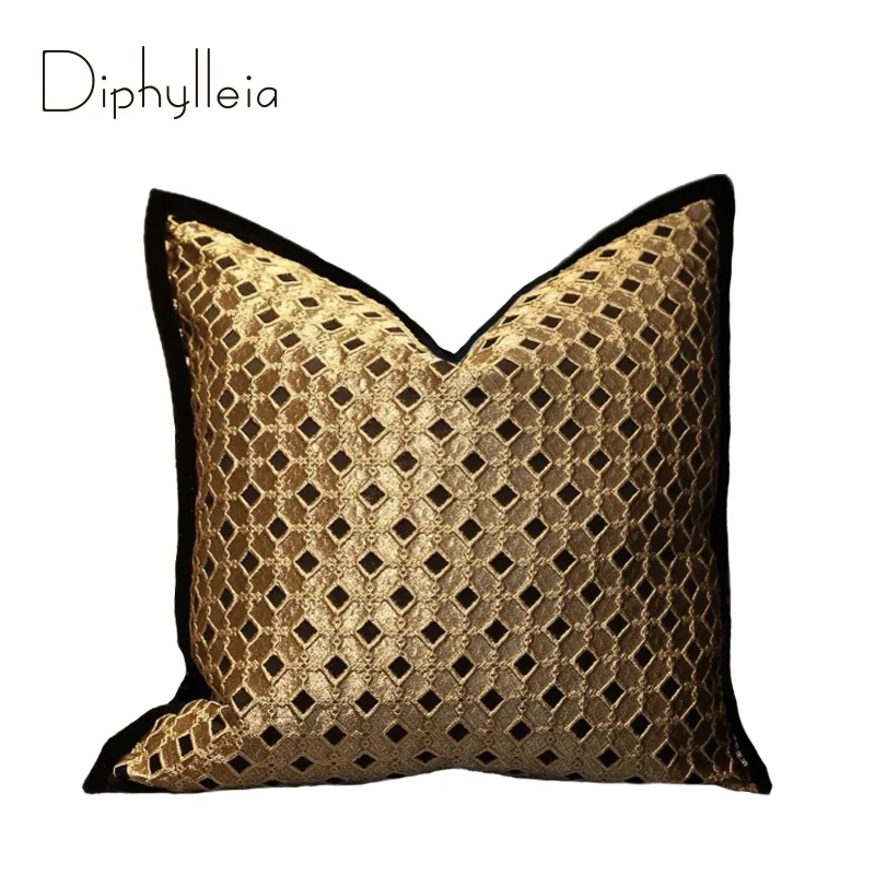 Diphylleia Modern Shiny Gold Decorative Cushion Cover Luxury Lattice Geometric Pattern Textured Pillowcase 50x50 For Villa Hotel
Diphylleia Modern Shiny Gold Decorative Cushion Cover Luxury Lattice Geometric Pattern Textured Pillowcase 50x50 For Villa Hotel