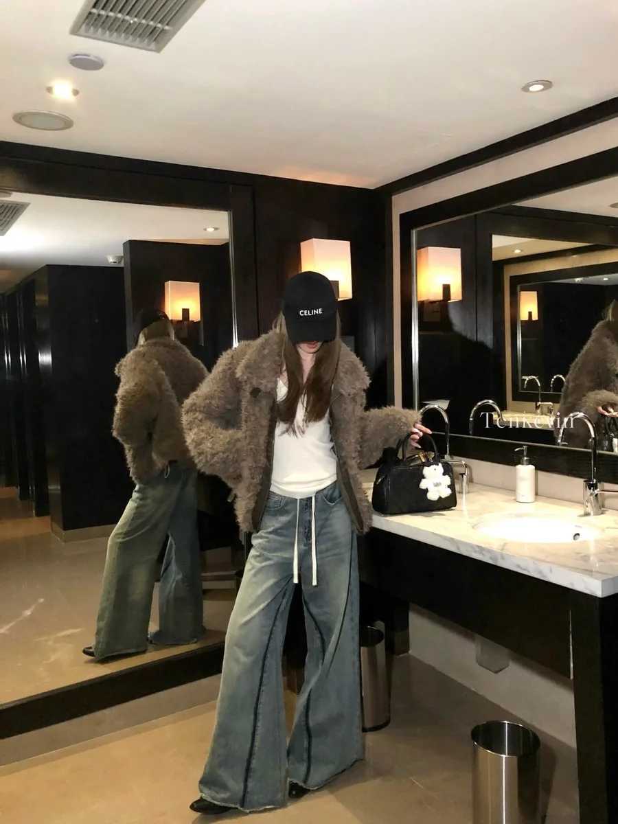 Специальное предложение Широкие укороченные джинсовые джинсы Женские свободные брюки длиной до пола с завязками Разделенная цветная блузка Повседневная свободная посадка
Специальное предложение Широкие укороченные джинсовые джинсы Женские свободные брюки длиной до пола с завязками Разделенная цветная блузка Повседневная свободная посадка