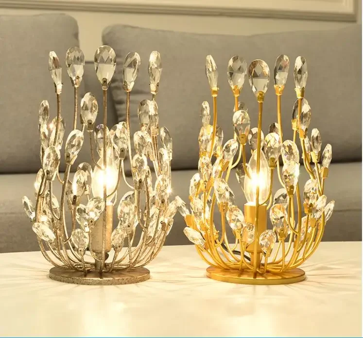 Crystal American table lamp bedroom bedside lamp simple modern French retro birthday gift set of 4 table lamps
Crystal American table lamp bedroom bedside lamp simple modern French retro birthday gift set of 4 table lamps
