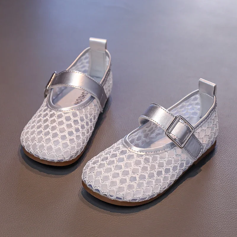 Summer New Girls Causal Shoes for Princess 2025 Trend Children's Flats Simple Fashion Kids Shoes Soft Soled Versatile Breathable
Summer New Girls Causal Shoes for Princess 2025 Trend Children's Flats Simple Fashion Kids Shoes Soft Soled Versatile Breathable