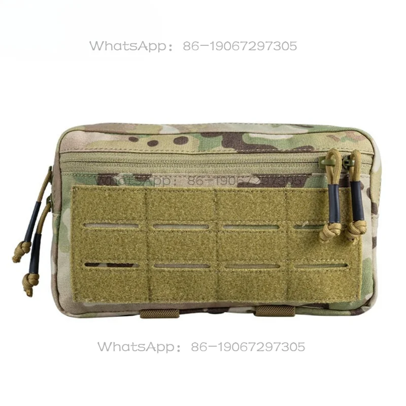 Подходит для любителей военной тематики, с жилетом-подсумком 6094, размещаемым под поясницей, для хранения мелочей.
Подходит для любителей военной тематики, с жилетом-подсумком 6094, размещаемым под поясницей, для хранения мелочей.