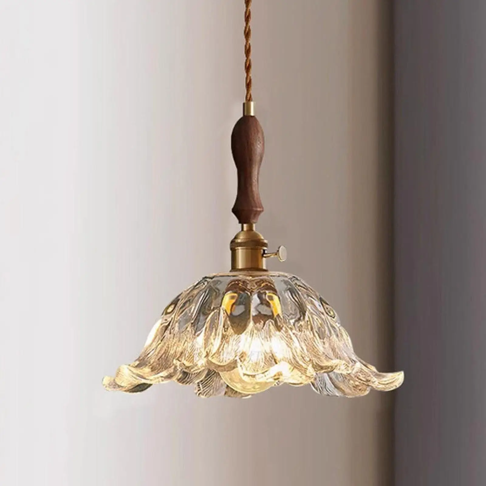 Pendant Light Modern Home Decor Versatile Adjustable Ceiling Light Fixture Chandelier for Hotel Stair Kitchen Bar Restaurant
Pendant Light Modern Home Decor Versatile Adjustable Ceiling Light Fixture Chandelier for Hotel Stair Kitchen Bar Restaurant