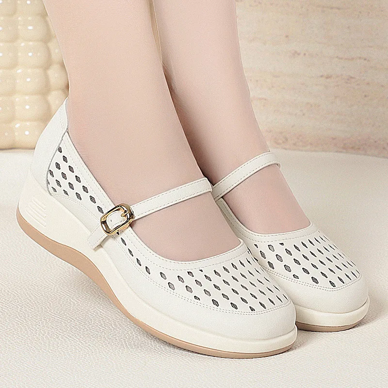 4.5cm All Match Breathable Comfortable Cutout Hole Shoes Fall 2025 Flat Platform Mary Janes Soft Leather for Office Beach Mom
4.5cm All Match Breathable Comfortable Cutout Hole Shoes Fall 2025 Flat Platform Mary Janes Soft Leather for Office Beach Mom