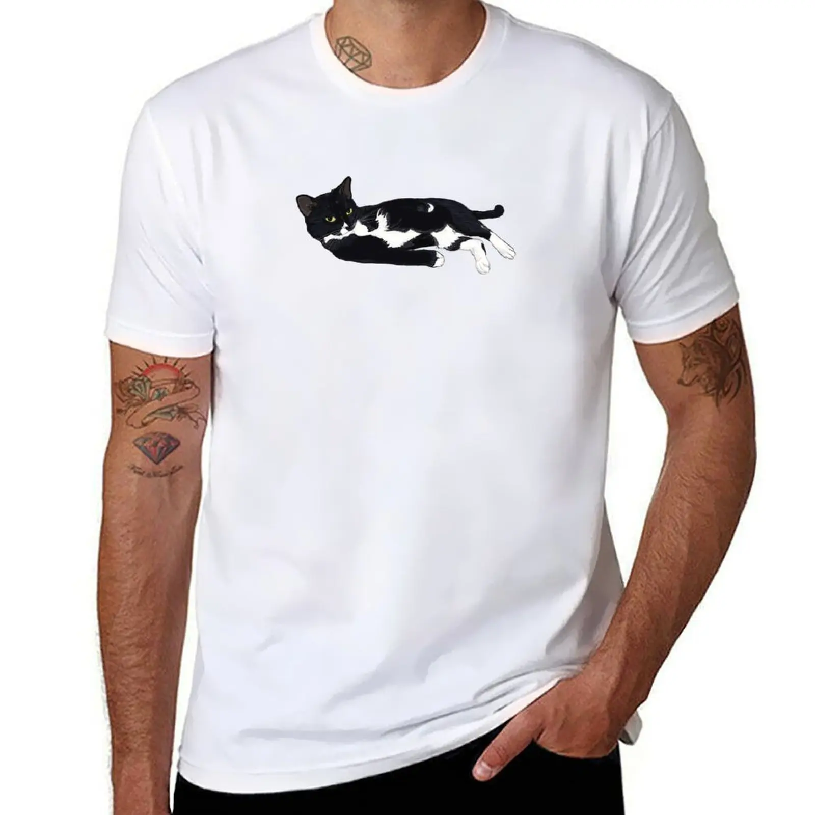 Tuxedo Cat Lounging T-Shirt men t shirt cotton 100% t shirts for man pack white T-Shirt
Tuxedo Cat Lounging T-Shirt men t shirt cotton 100% t shirts for man pack white T-Shirt